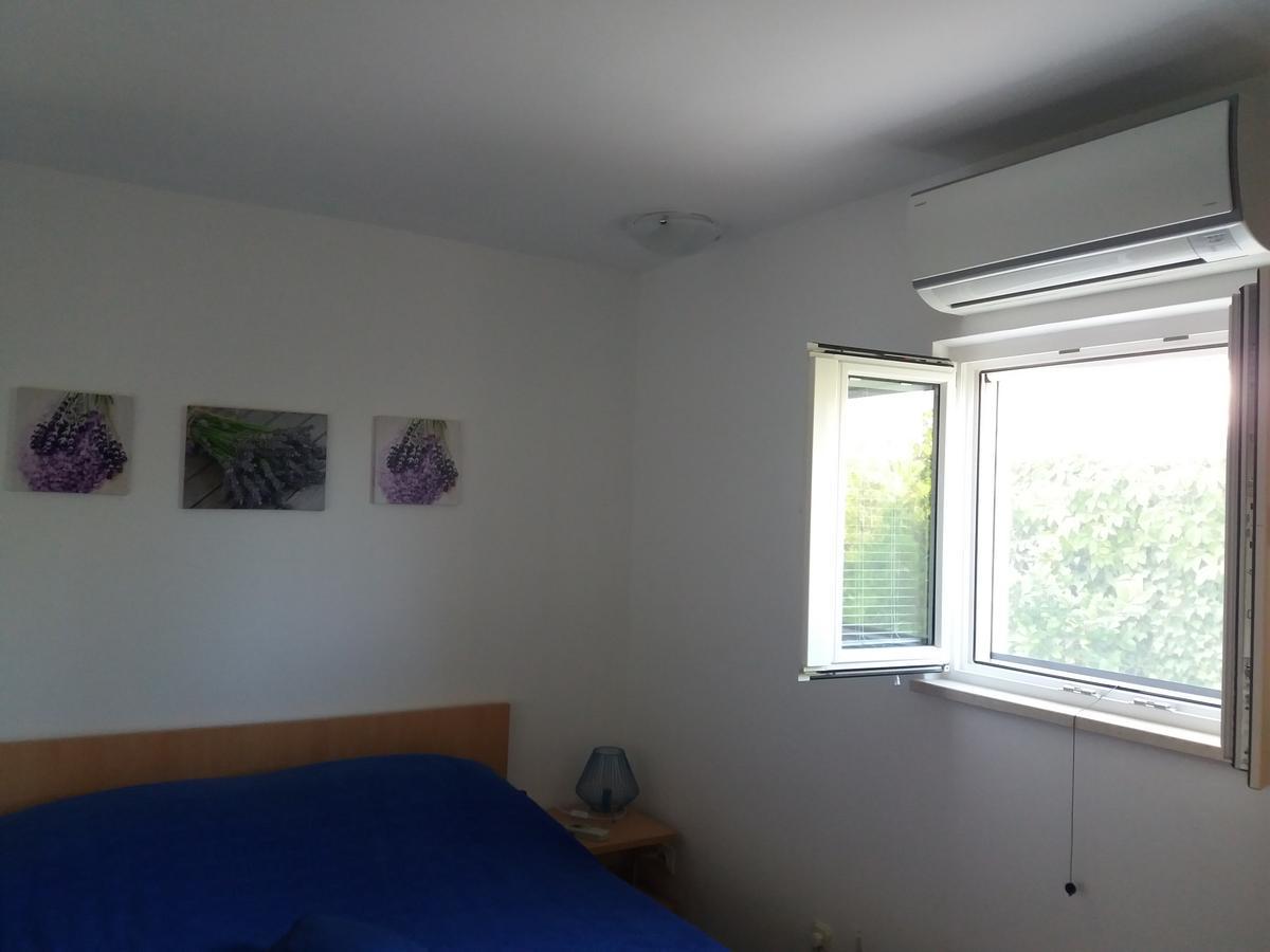 בול Apartments Lux מראה חיצוני תמונה